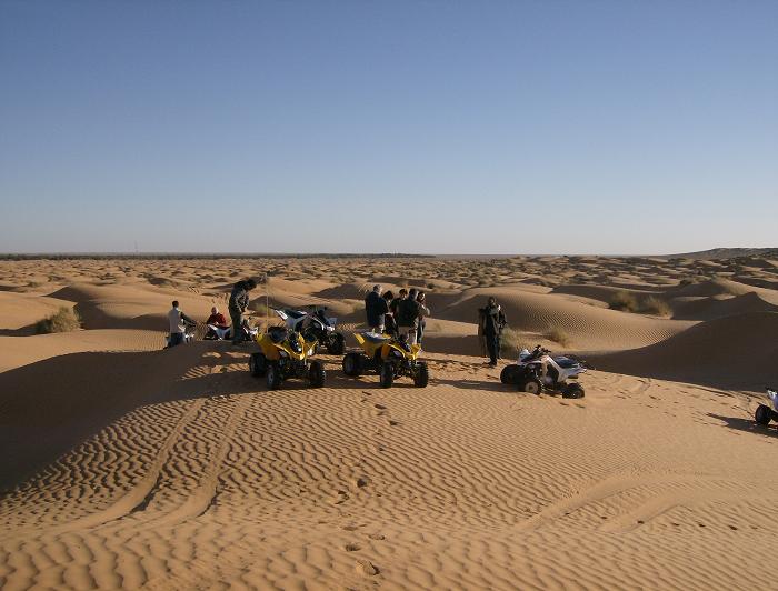 gita in quad a Ksar Ghilane, Tunisia