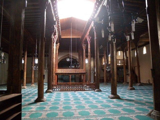moschea in legno di Beysheir